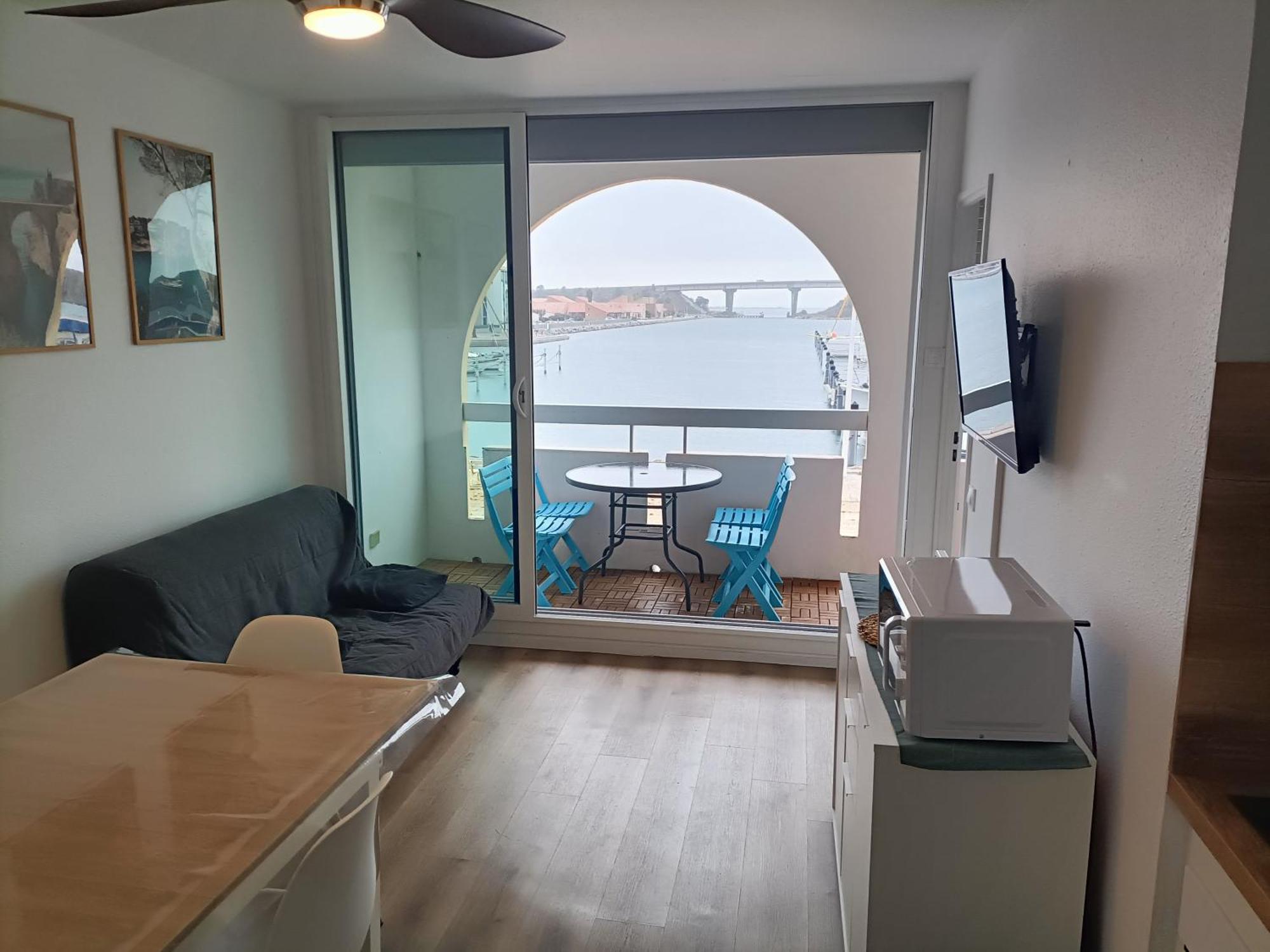 T2 Cabine Avec Tres Belle Vue Sur Le Port De Plaisance Leucate Bagian luar foto