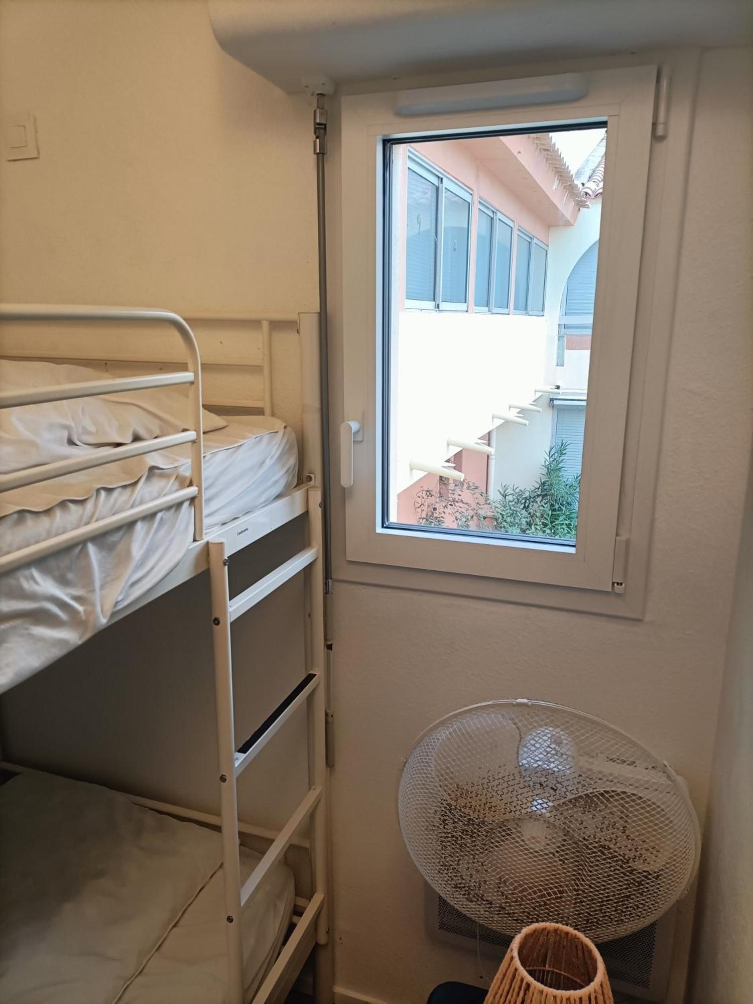 T2 Cabine Avec Tres Belle Vue Sur Le Port De Plaisance Leucate Bagian luar foto